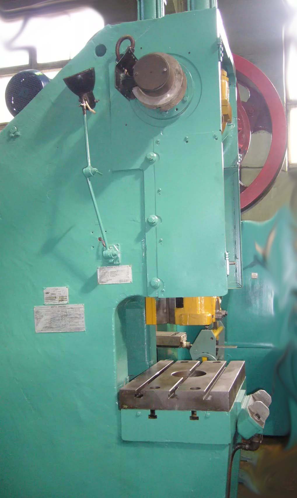 КД2328 Загальний вигляд  кривошипного открытого наклоняемого пресса